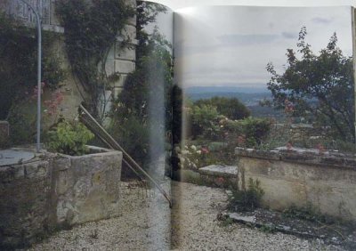 画像2: Provence Interiors/Lisa Lovatt-Smith (著), Angelika Muthesius (著, 編集)