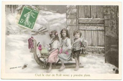 画像1: フランス carte postale antique Noel 橇にのった少年少女